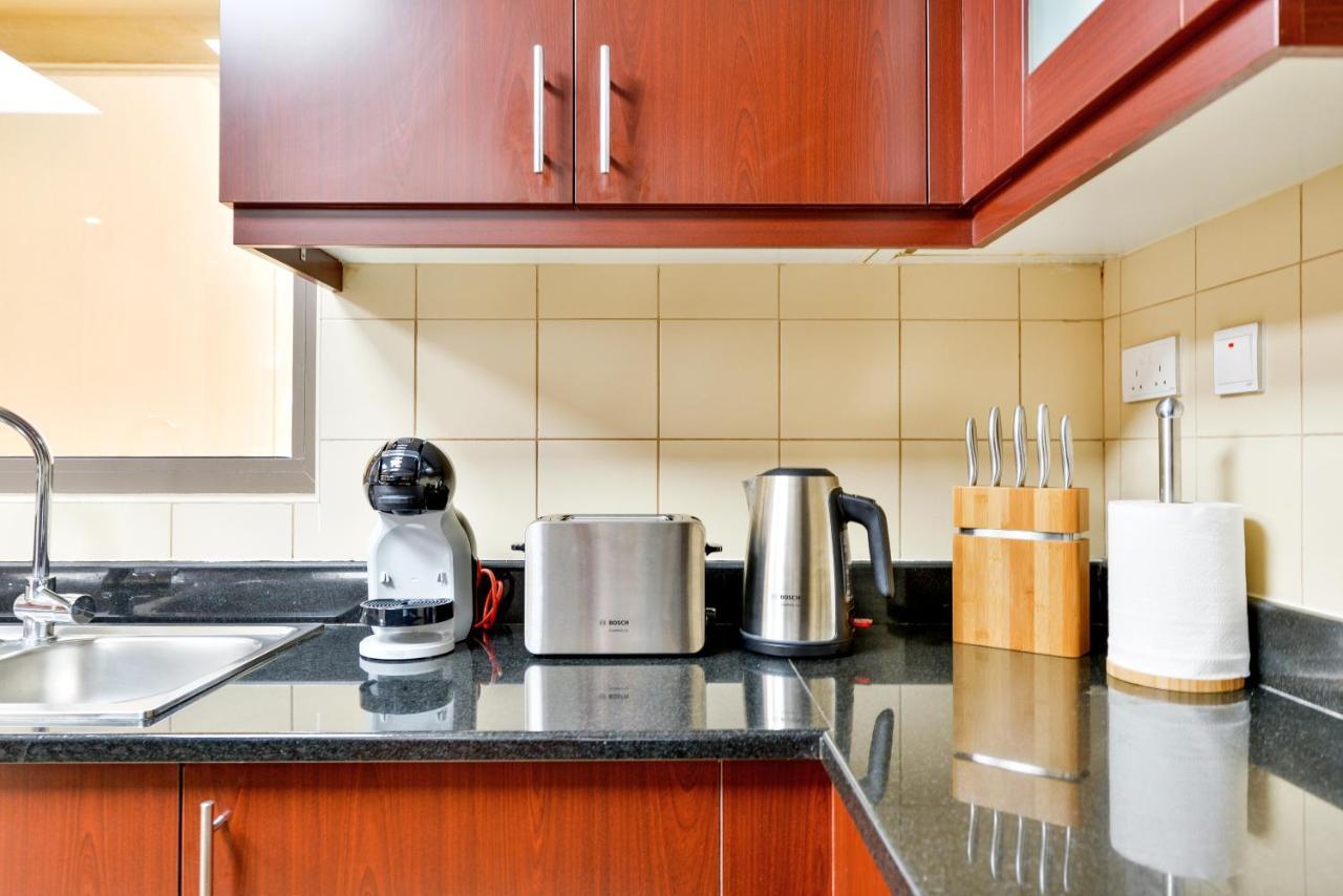 Luxury Jbr - Marina View - 5* Beach Resorts Access Dubai Bagian luar foto